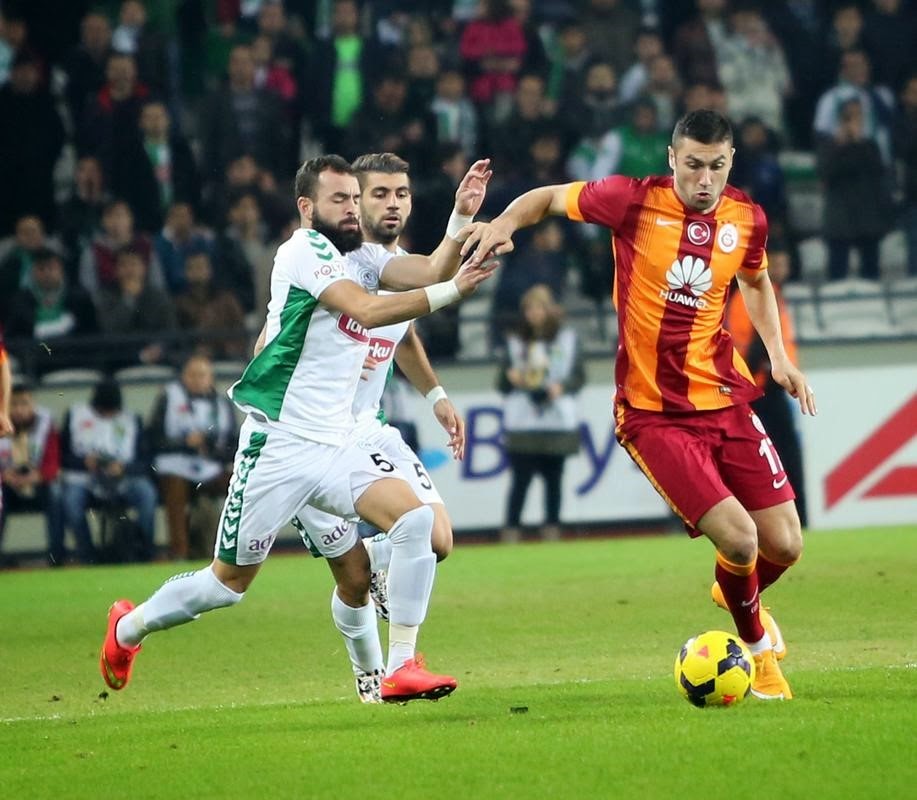 Soi kèo Galatasaray vs Istanbul Basaksehir