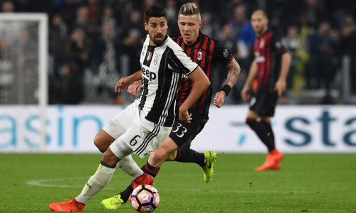 Soi kèo Milan vs Juventus, 02h30 ngày 12/11 Serie A 2018/19