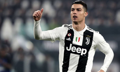 Ronaldo từng thay cả đội “gồng gánh” Real suốt 9 mùa giải