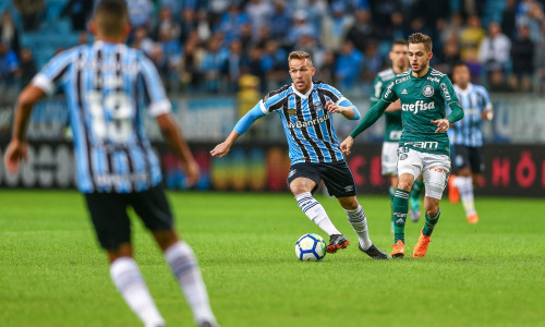 Soi kèo Palmeiras vs Gremio 07h30 ngày 28/08/2019 – Kèo nhà cái bóng đá